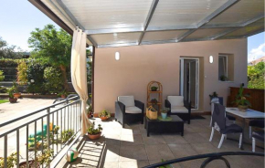 Nice Apartment In Augusta With House Sea View